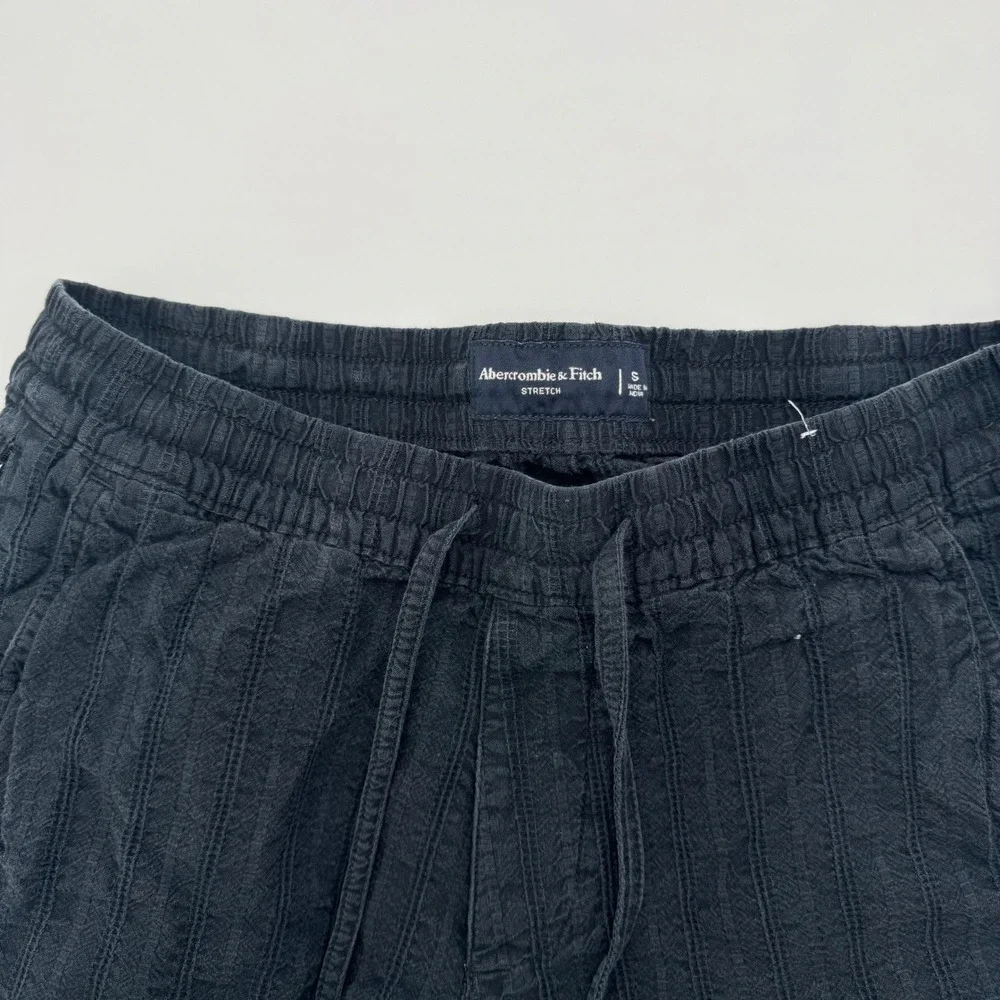 Abercrombie & Fitch Mens Faded Black Stretch Textured Pull On Shorts Small 5in